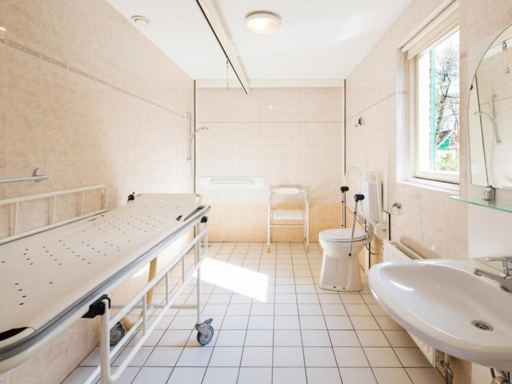 Landal Duc De Brabant Hotel Westelbeers ภายนอก รูปภาพ