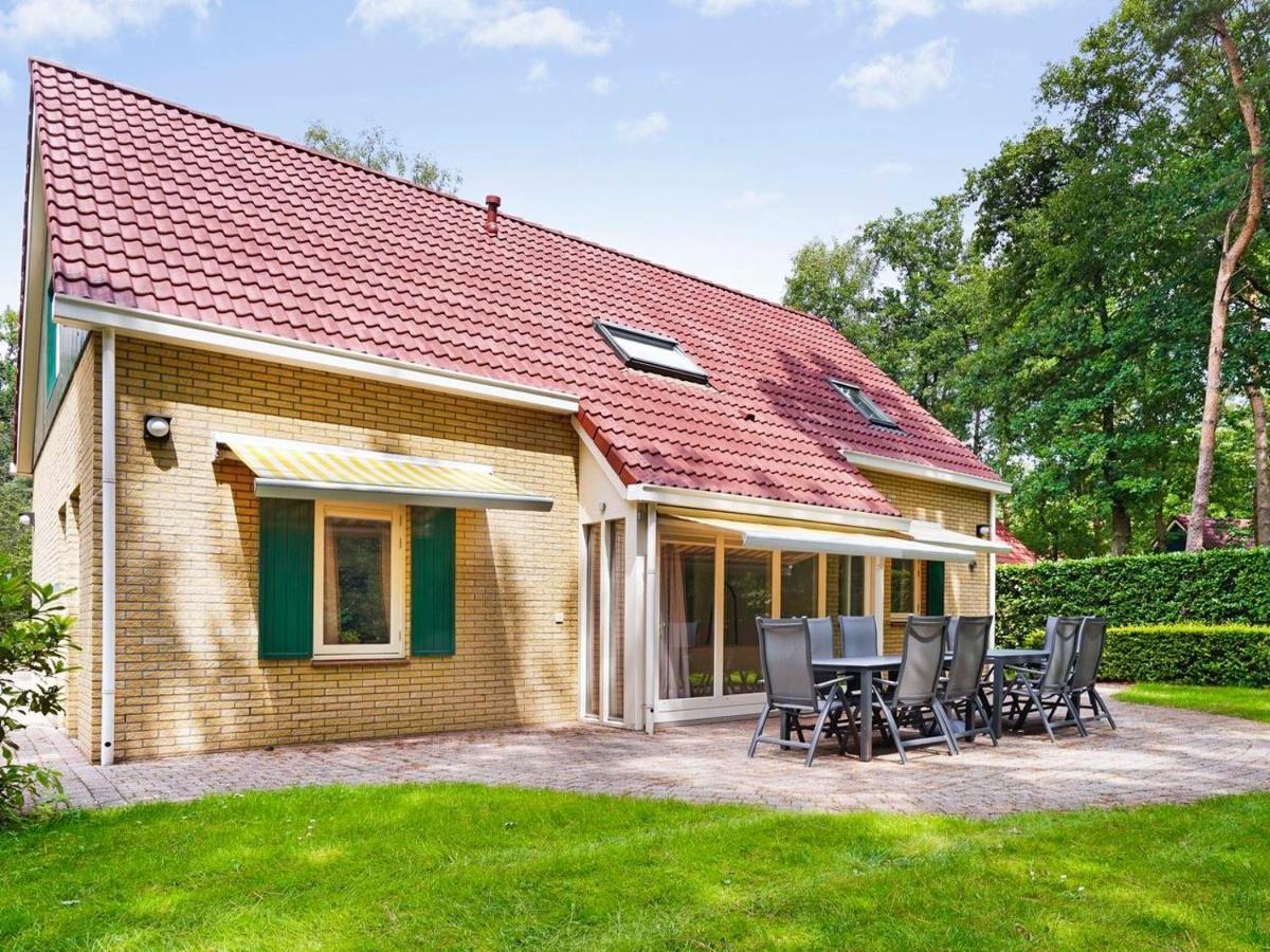 Landal Duc De Brabant Hotel Westelbeers ภายนอก รูปภาพ